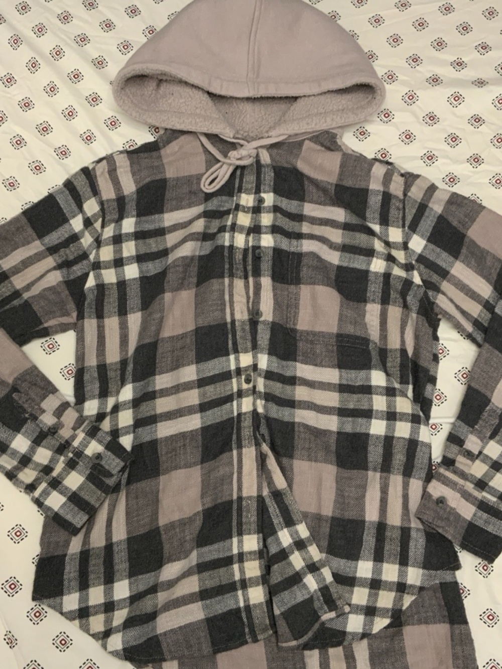 American Eagle Women’s Flannel XS Plaid Long Sleeve grey drawstring Button up